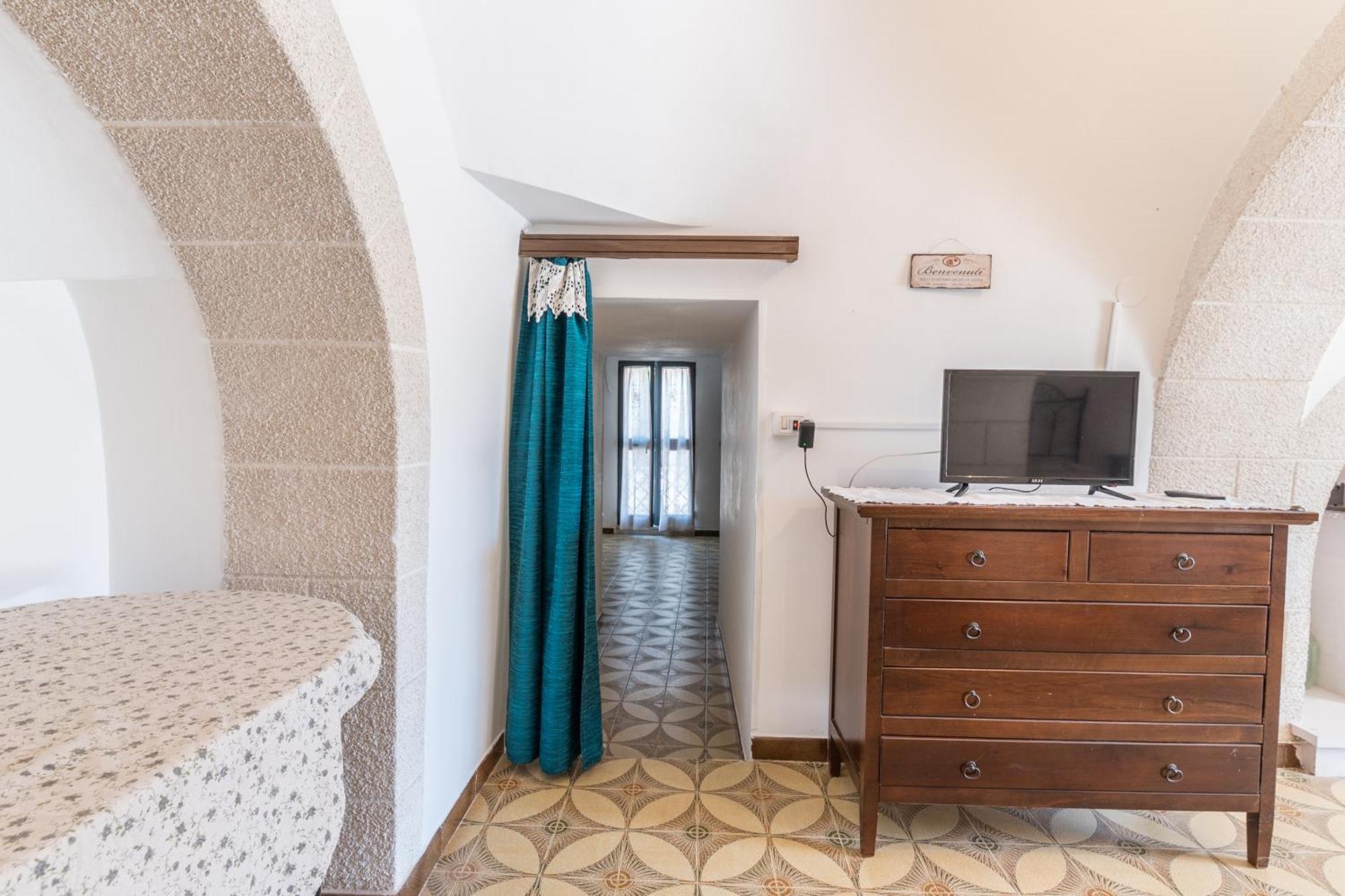 Trullo La Quercia Villa Ostuni Bagian luar foto