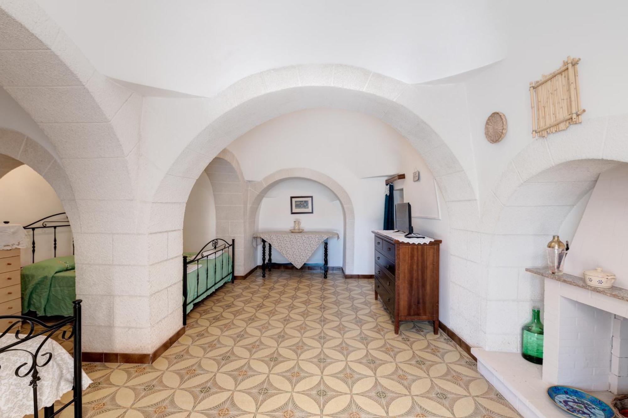 Trullo La Quercia Villa Ostuni Bagian luar foto